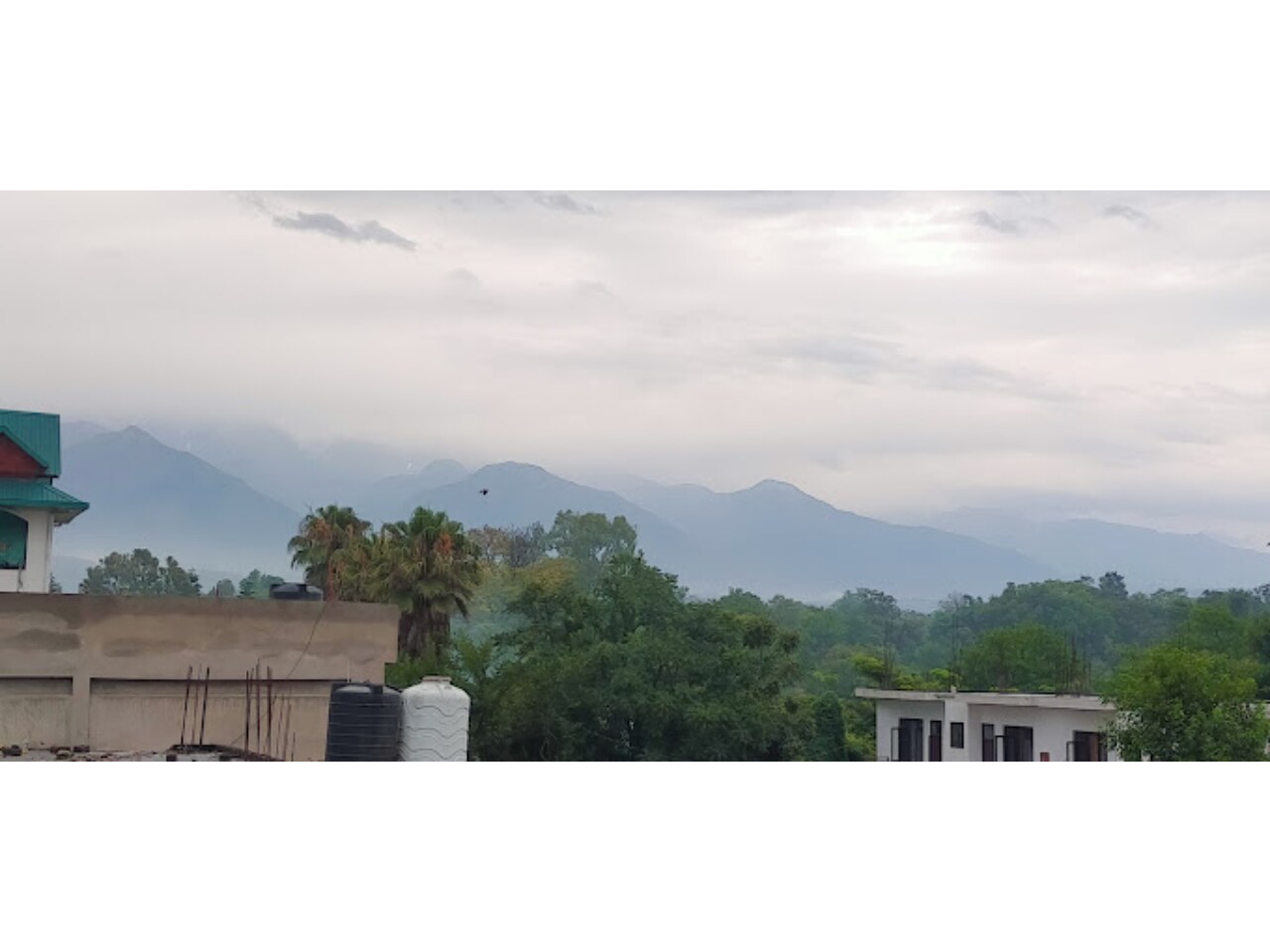 Hotel jk - Tap to explore photos