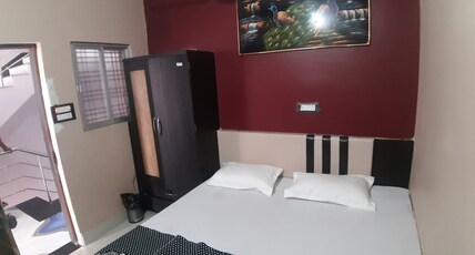 HOTEL SHARDA PALACE & RESTAURANT Room Type - Standard Room