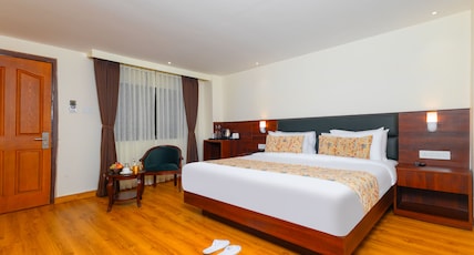 Sumitel J B Park Room Type - Deluxe Room