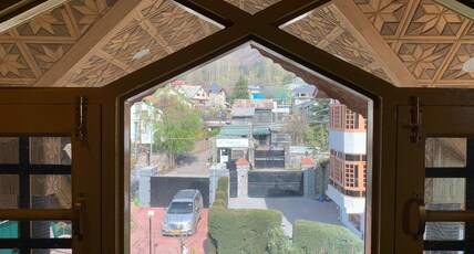 Garden of Eden | Next to Dal Lake Room Type - Super deluxe room (Mountain side)