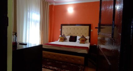 Bakshi Home Stay Room Type - Bedroom 3