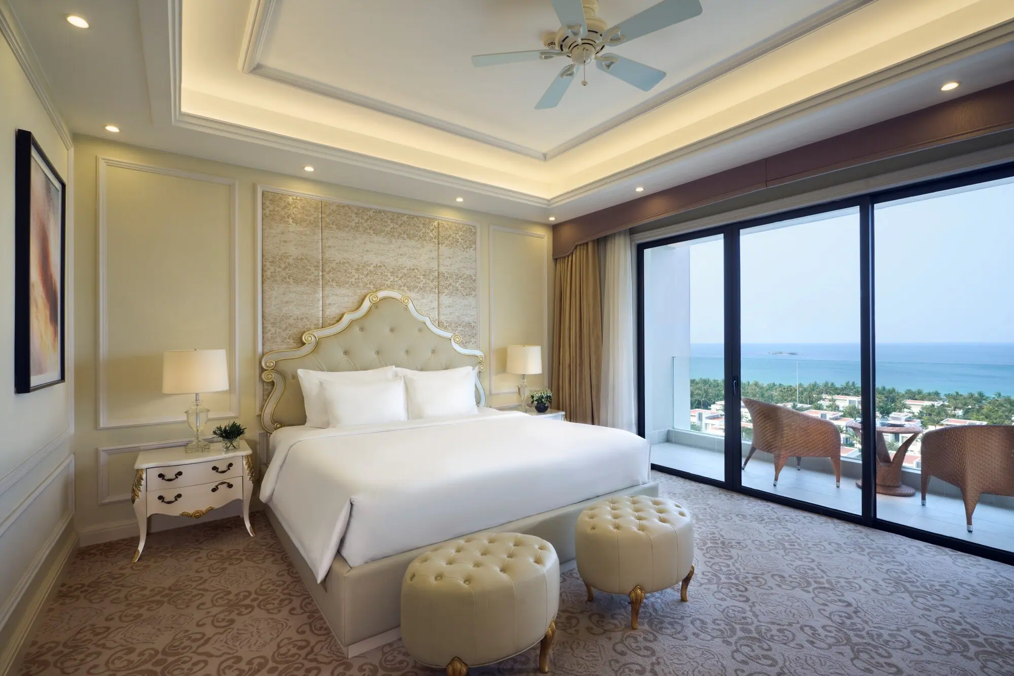 Wyndham Grand Phu Quoc Room Type - Deluxe Suite Ocean View Wyndham Grand Phu Quoc Room Type - Deluxe Suite Ocean View