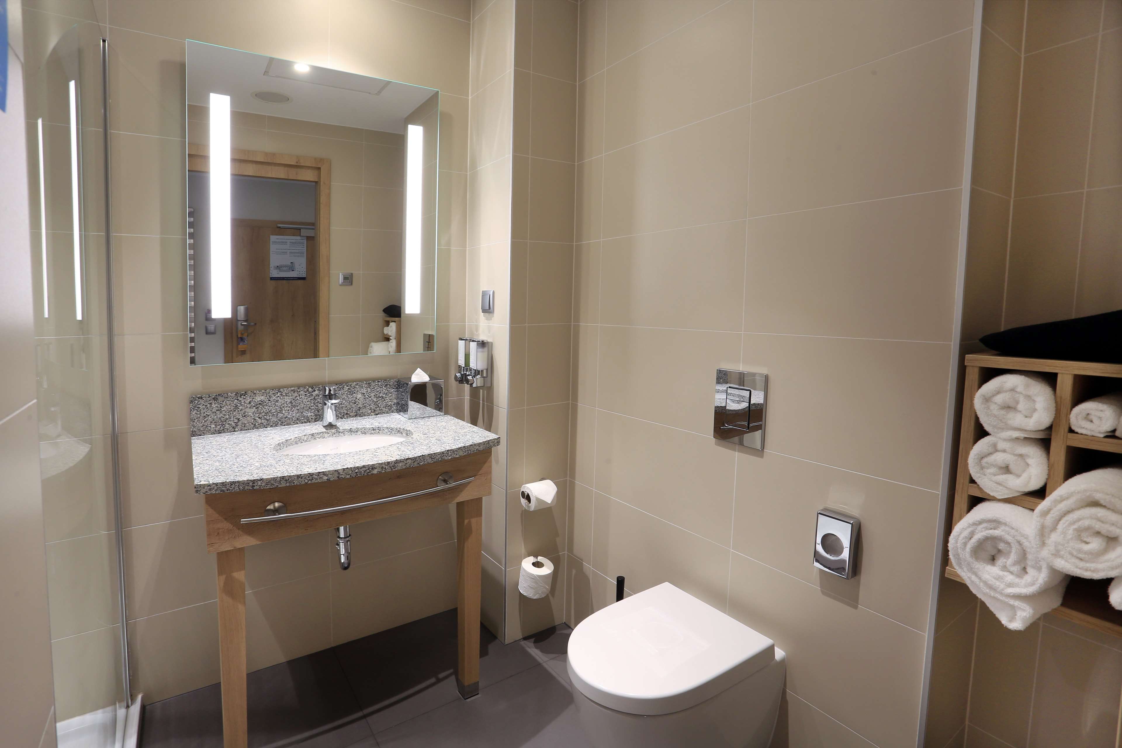 Hampton By Hilton Gdansk Old Town - Tap to explore photos