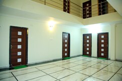 SRAVANTHI RESIDENCY