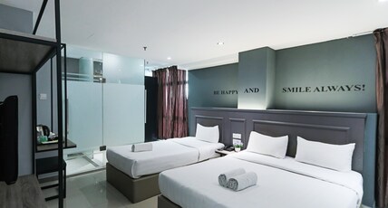HOTEL 99 BANDAR PUTERI Room Type - Deluxe Family City View Room