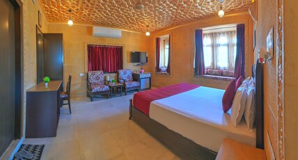 Hotel Sky Plaza Room Type - Heritage Room with Jaisalmer Fort View