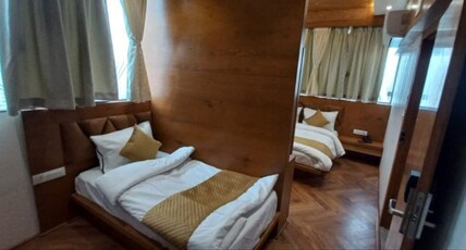 Hotel Hathili Room Type - Super Prime Deluxe 3 Bed ( 2 Rooms)