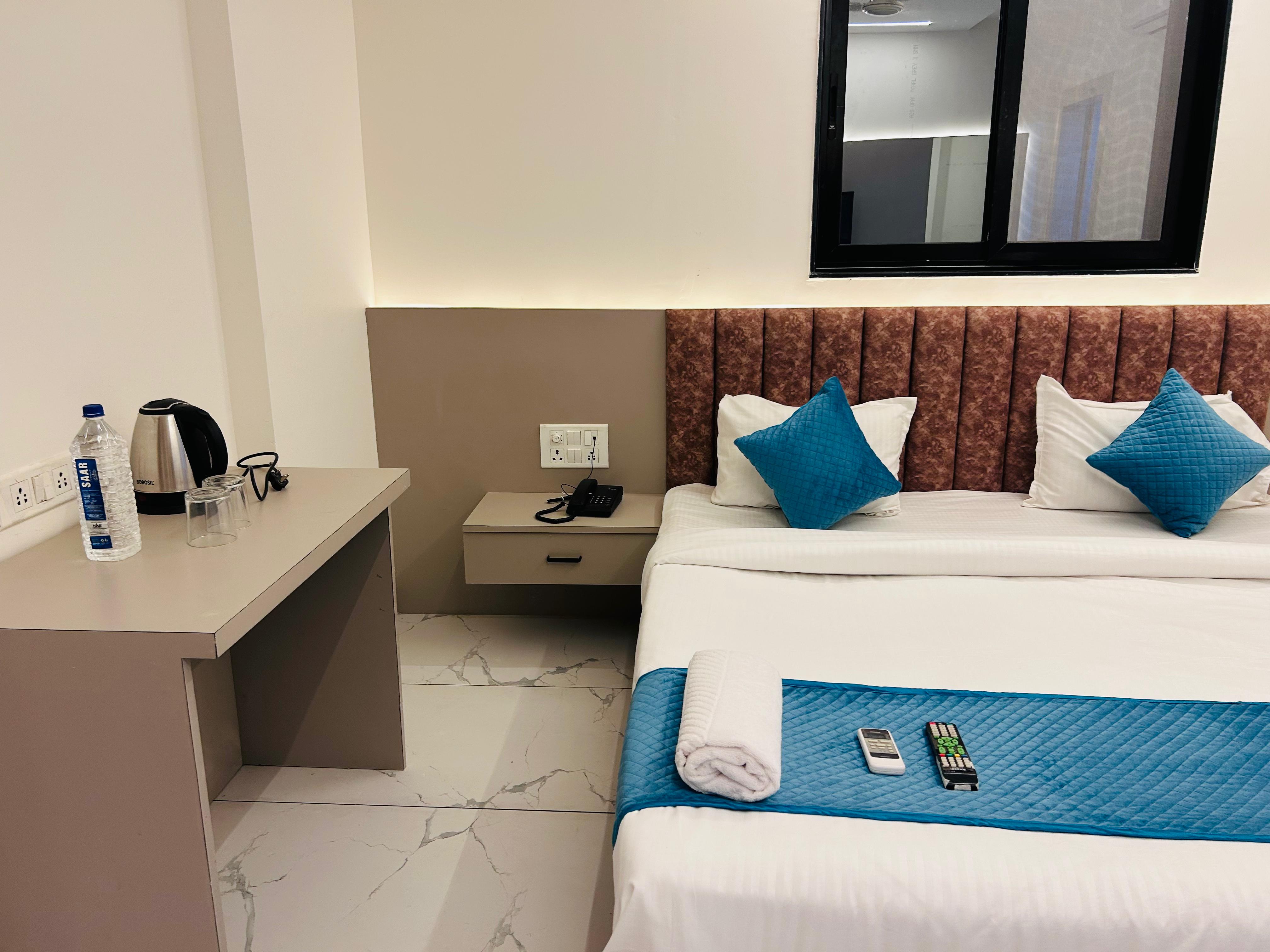 Hotel Tavooza Formely Kreston Height - Tap to explore photos