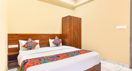 FabHotel The Castle Room Type - Deluxe Room