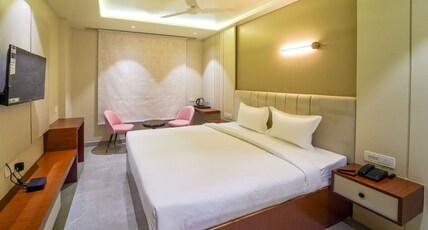 Hotel The Urban Villa Room Type - Deluxe Room