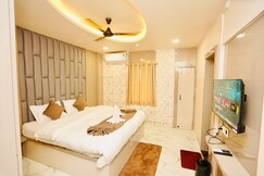 Rooms of J.R RESIDENCY HOTEL