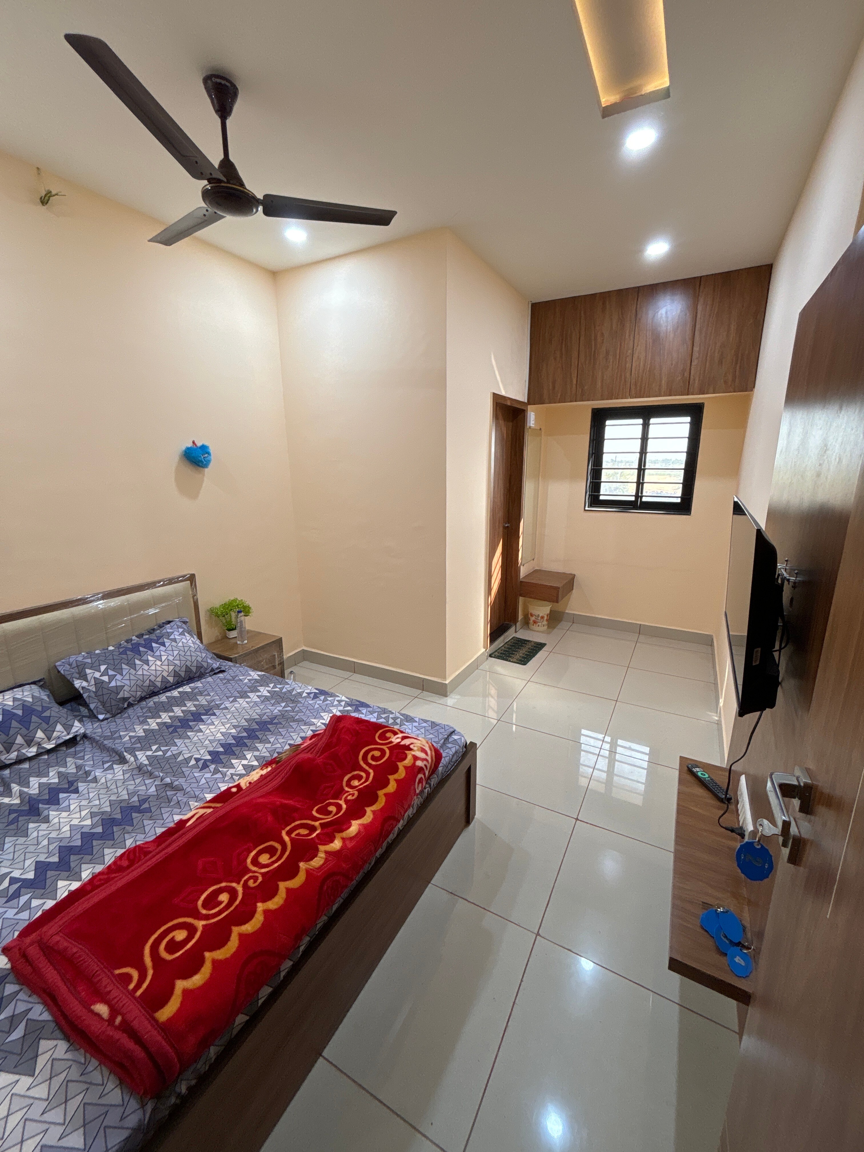 Maa Aashapura Guest House - Tap to explore photos