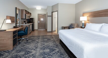 Candlewood Suites Grand Junction Room Type - 1 King Studio Suite Kitchen