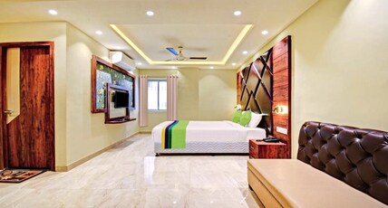 The Hotel Bliss by Bizzgrowhotels Room Type - Deluxe Room