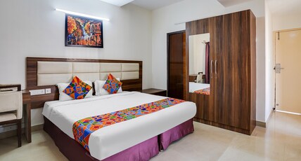 FabHotel VJR Electronic City Room Type - Premium Room