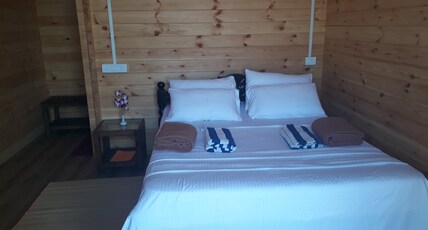 Agonda Paradise Beach Huts Room Type - Deluxe ground floor full sea view cottage