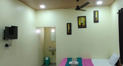 Manes Cottage Room Type - Deluxe Non Ac Room