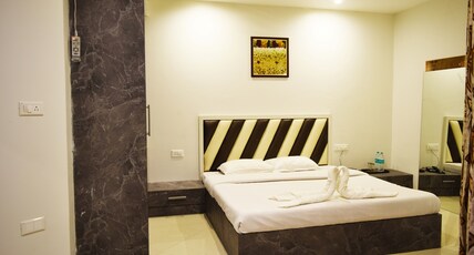 Hotel President Room Type - PRESIDENT SUITE (Triple Bedded)