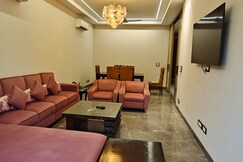South Delhi Greater Kailash part II - 3 bedroom private apartment with lift | Harmony Suites