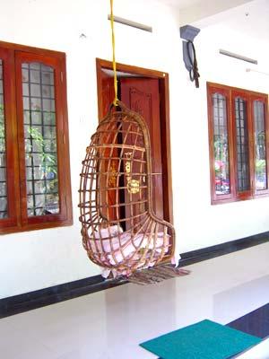 Nallathanka Nest (Ac Deluxe Room) - Tap to explore photos