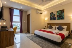 Hotel Ganga Ashoka- 100m from Ganga Ghat
