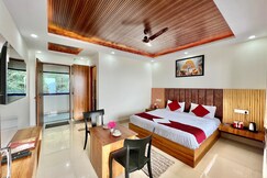 Dhurva Hotel And Resort