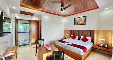 Dhurva Hotel And Resort Room Type - Deluxe Room