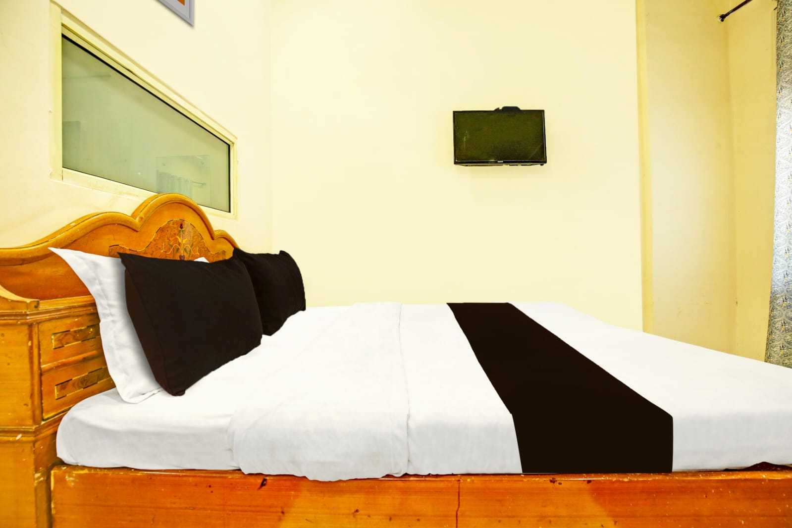 Hotel O Jannat Inn - Tap to explore photos