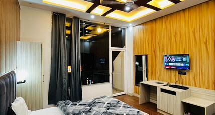 AS CASTLE Room Type - Bedroom 1