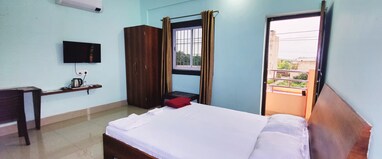 Shagun Banquet & Hotel