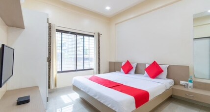 HOTEL HARI VITTHALA PALACE LODGING Room Type - Super Deluxe