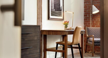 The Wilbur Lititz, Tapestry Collection by Hilton Room Type - APPRENTICE KG STUDIO SUITE