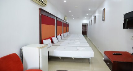 HOTEL CANAAN Room Type - Family Suite - Dormitory AC