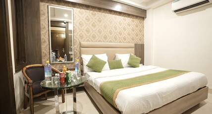 HOTEL APPLE INN Room Type - Superior Studio