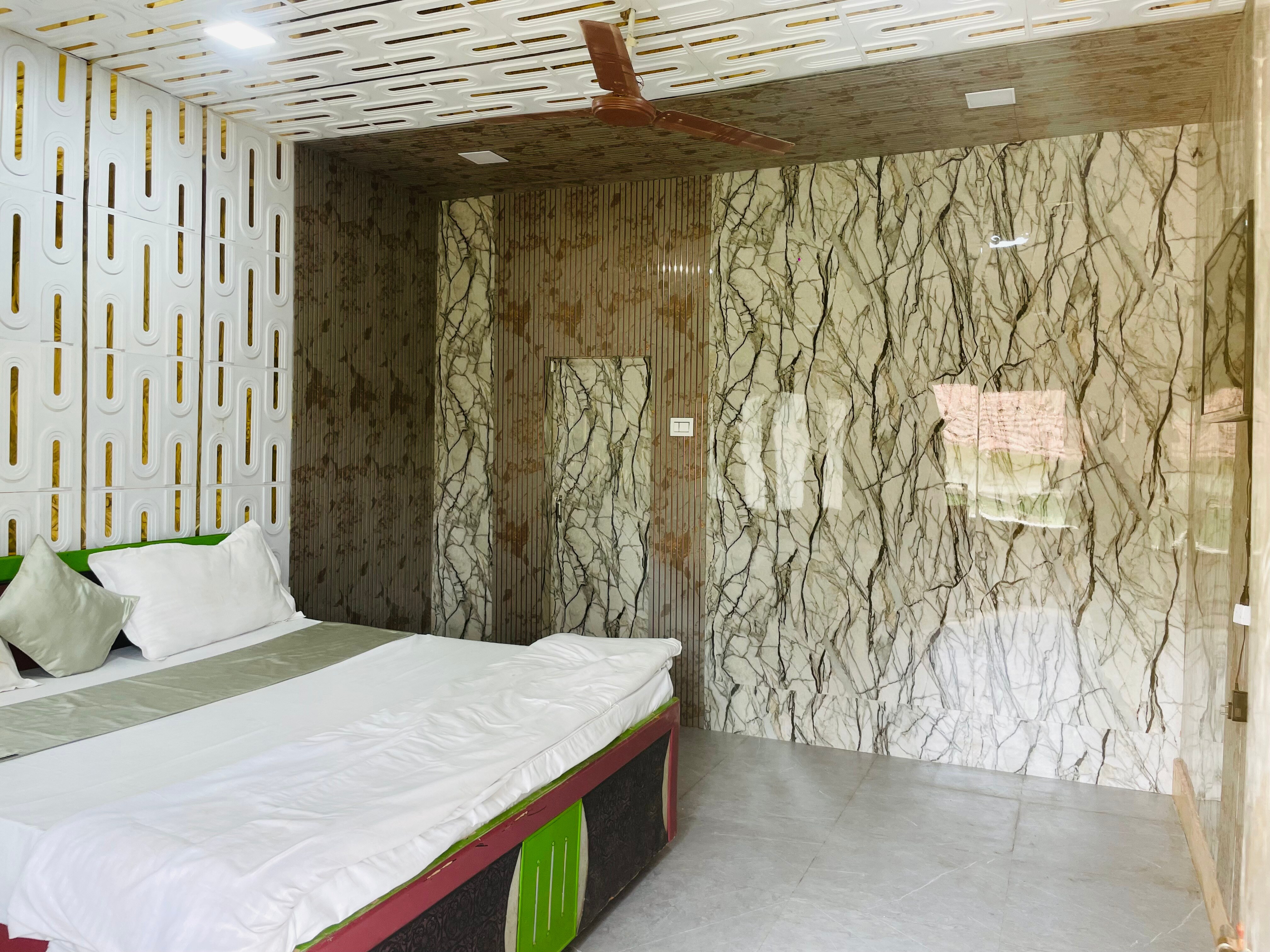 HOTEL NEELAM - Tap to explore photos