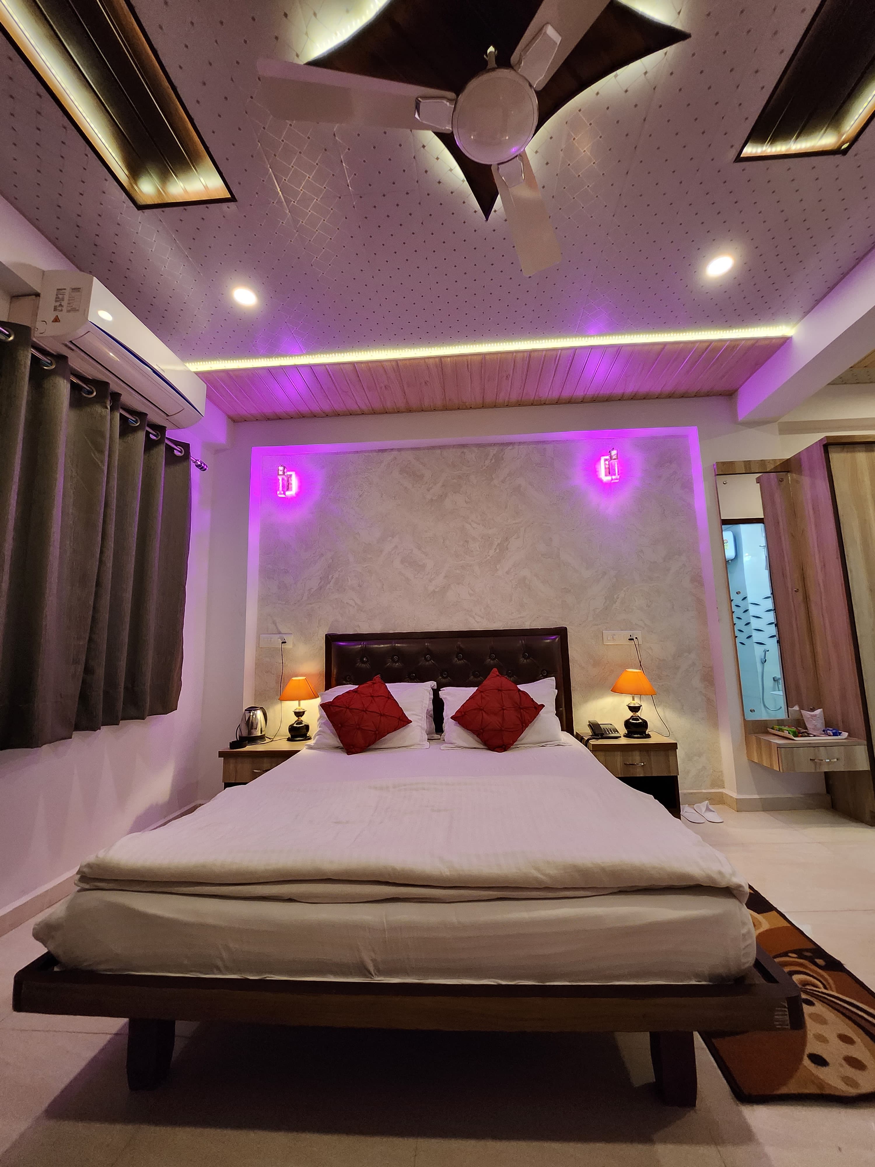 HOTEL PURVA - Tap to explore photos