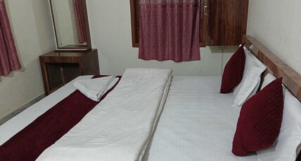 Hotel O Snow White Room Type - Classic