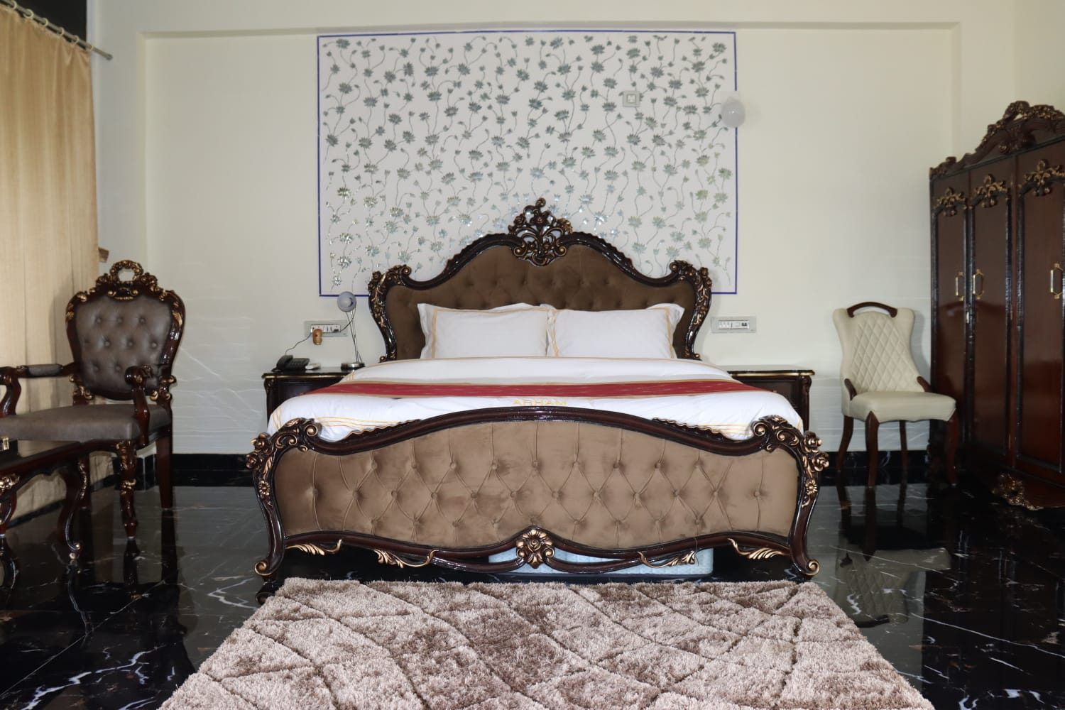 Arham Gir Forest Family Resort  Pure Veg - Tap to explore photos