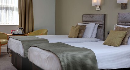 Hellaby Hall Hotel, BW Signature Collection Room Type - 2 Single Beds, Non-Smoking, Executive Room