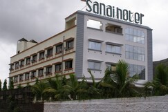 Hotel Sanai Residency