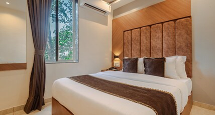 Hotel Silver Park Room Type - Standard Room