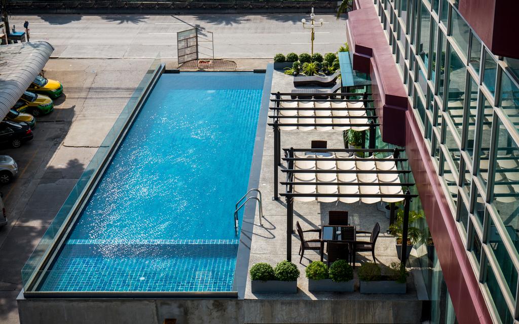 Siam Mandarina Hotel - Tap to explore photos