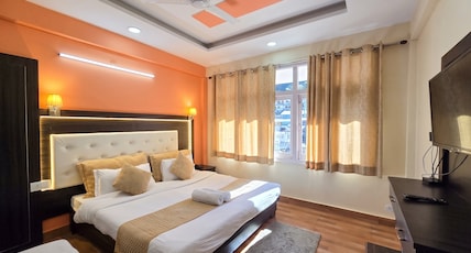 HOTEL UDAY PALACE NEAR NARSINGH TEMPLE - JOSHIMATH Room Type - Super Deluxe Room HOTEL UDAY PALACE NEAR NARSINGH TEMPLE - JOSHIMATH Room Type - Super Deluxe Room