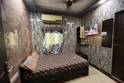 Giri Residency