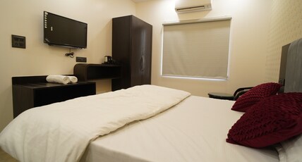 HOTEL KUNDLI INN Room Type - Deluxe Room HOTEL KUNDLI INN Room Type - Deluxe Room