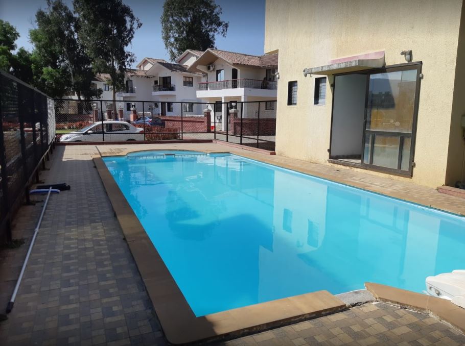 Rain forest resort - Tap to explore photos