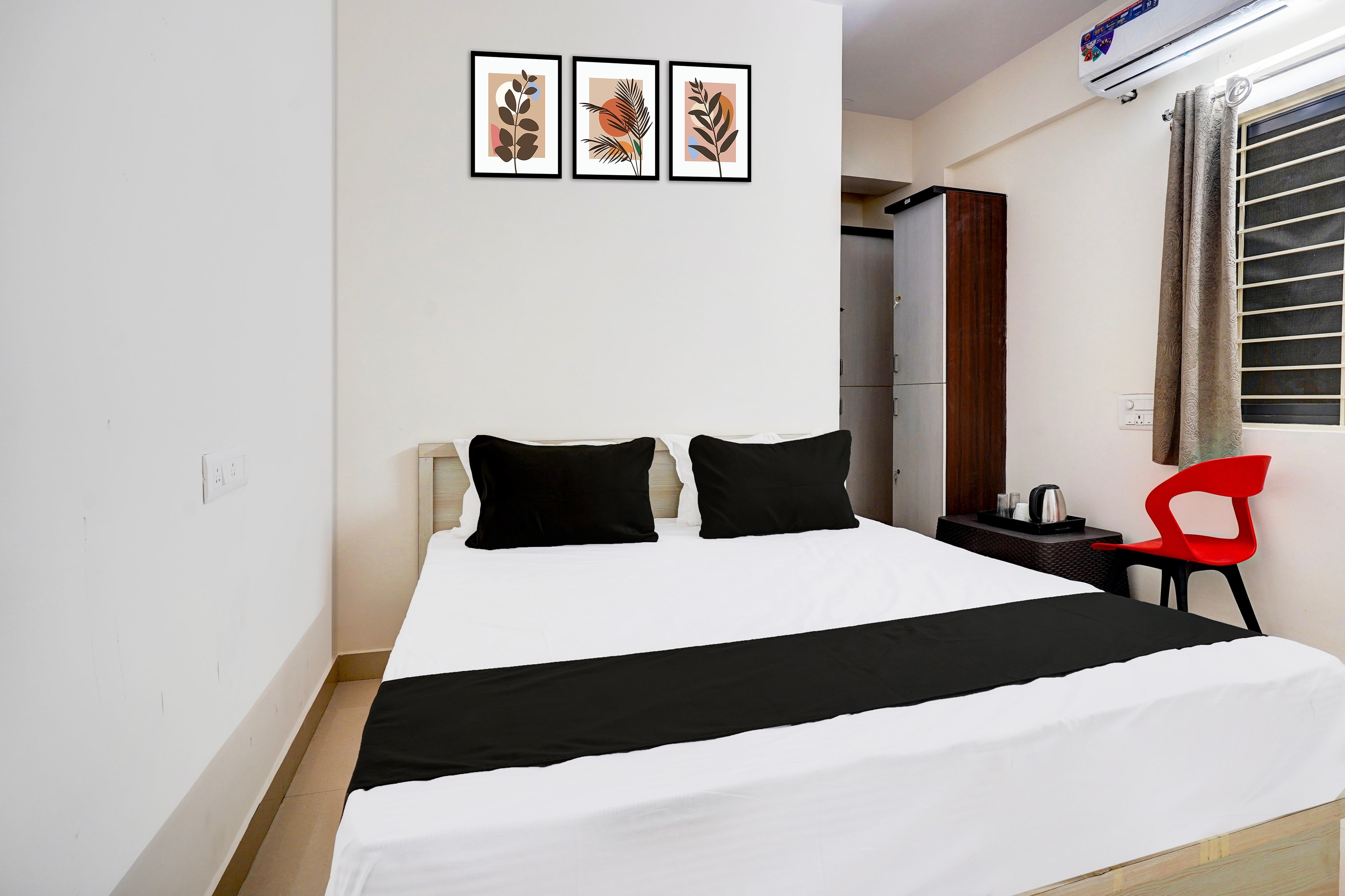 Hotel O Om Sai Residency - Tap to explore photos