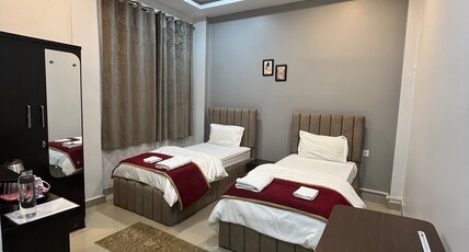 S.B LODGE Room Type - Twin room