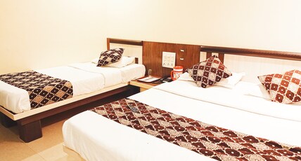 Hotel Sai Balaji Room Type - Deluxe Triple Bed Non Ac