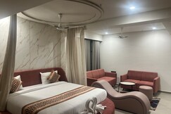 Z PLUS HOTEL INN
